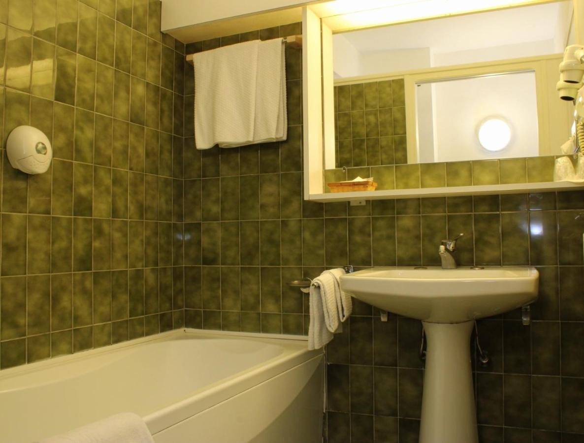 Hotel Alexandra Roquebrune-Cap-Martin Εξωτερικό φωτογραφία