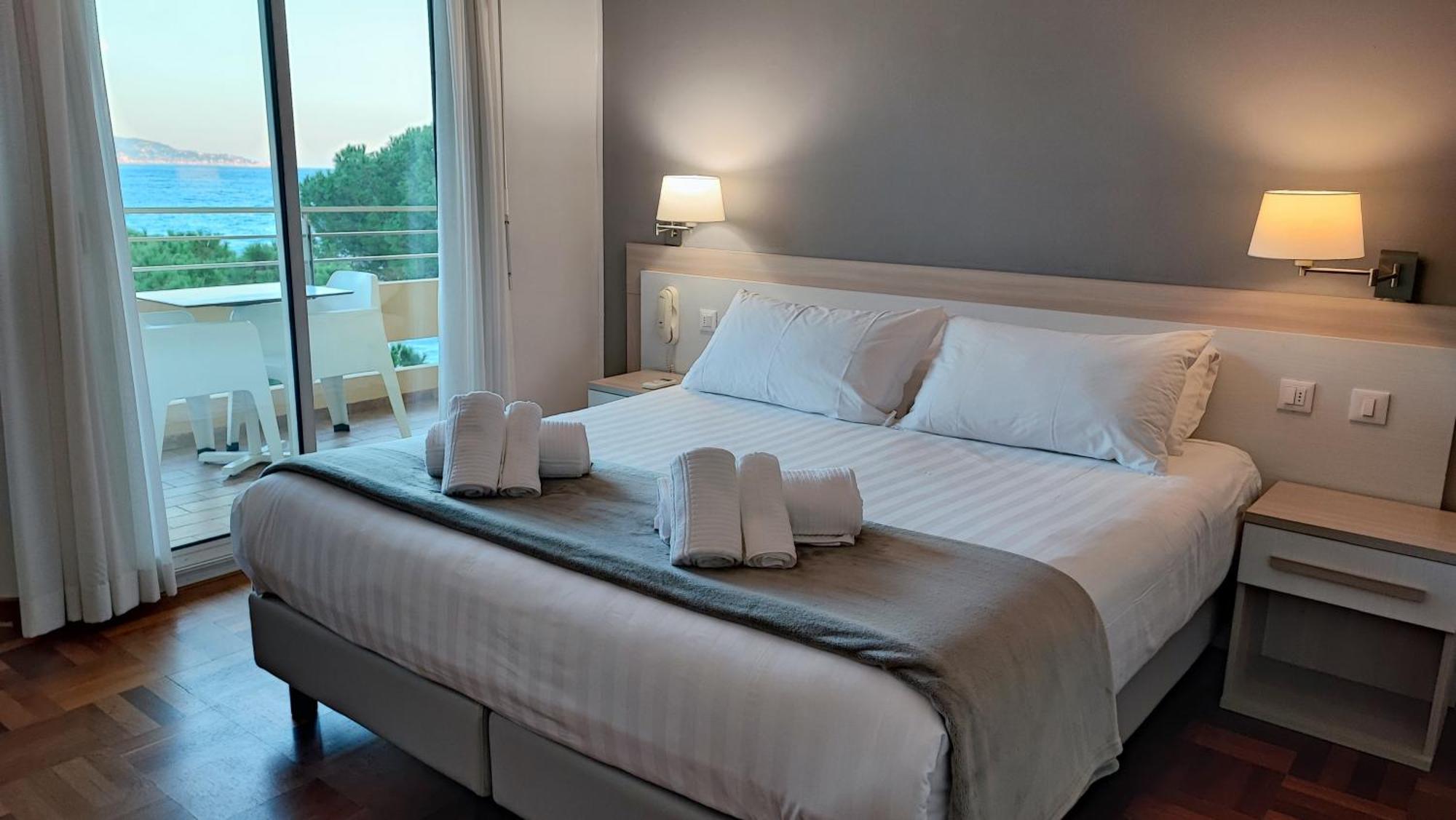Hotel Alexandra Roquebrune-Cap-Martin Εξωτερικό φωτογραφία